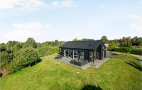 3 Bedroom Gorgeous Home In Ebeltoft